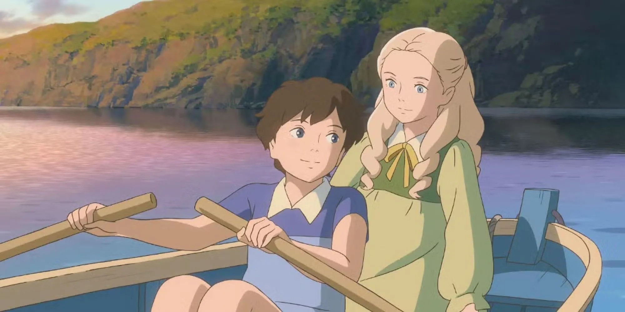 Anna và Marnie ngồi cạnh nhau trong bộ phim Khi Marnie Ở Đó