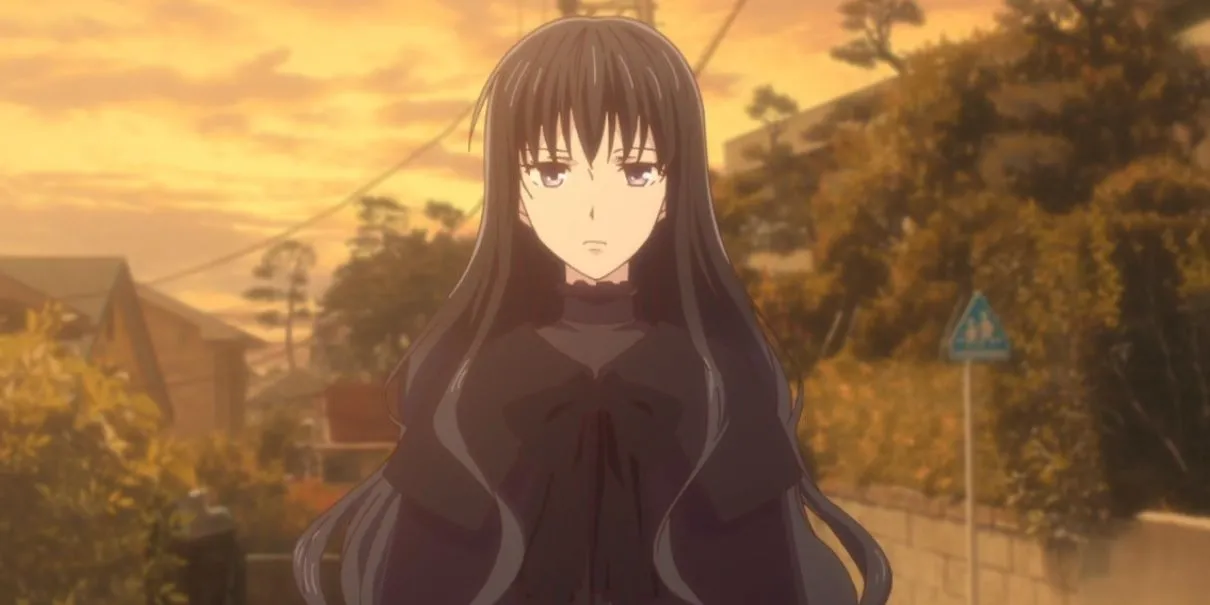 Hanajima Saki trong Fruits Basket với vẻ mặt điềm tĩnh, thể hiện sự trưởng thành