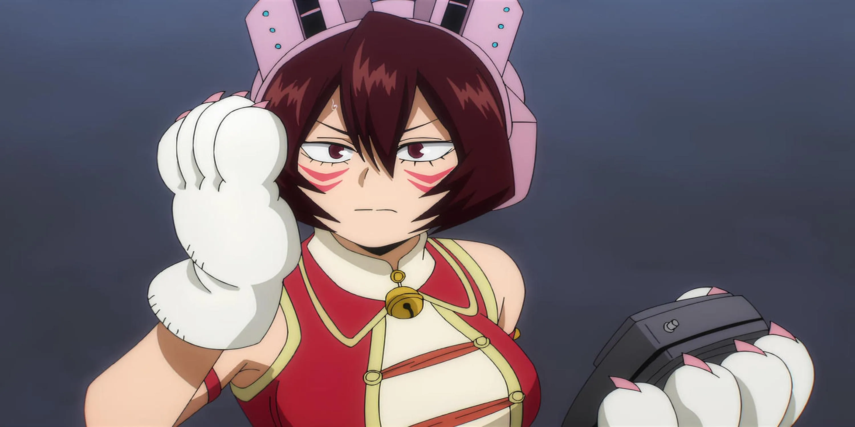 Shino Sosaki, còn gọi là Mandalay, dùng Quirk Telepath để liên lạc trong My Hero Academia