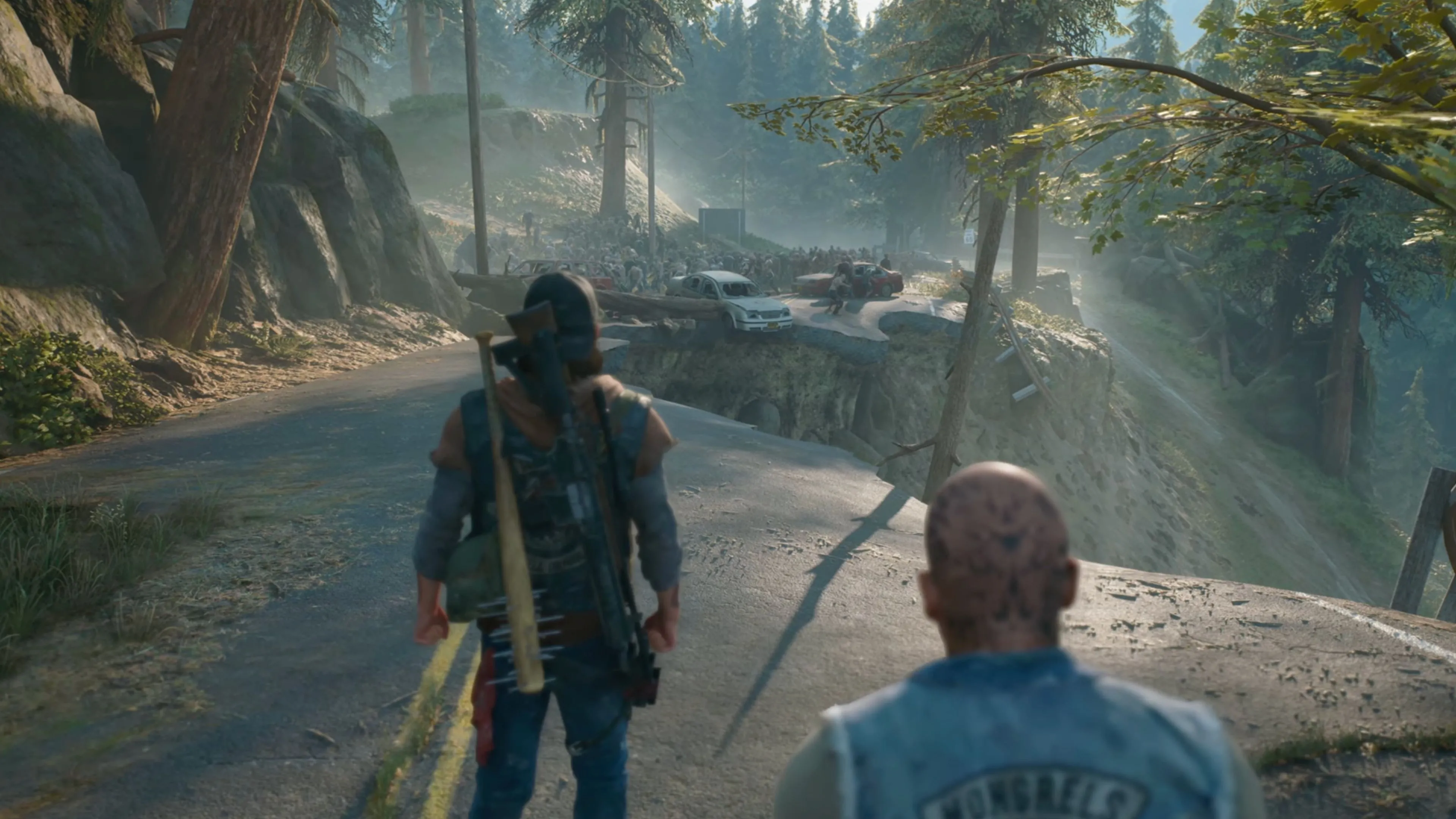 Khung cảnh chiến đấu căng thẳng với Freakers trong Days Gone Remastered