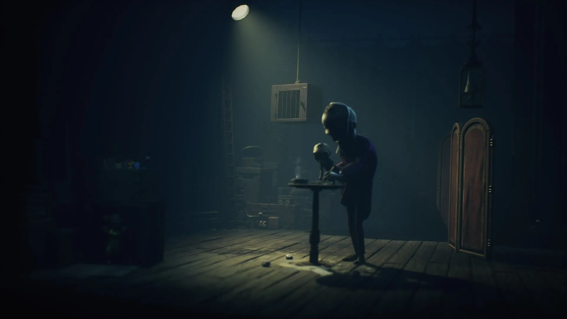 Không gian và ánh sáng tạo cảm giác bất an đặc trưng trong Little Nightmares 3
