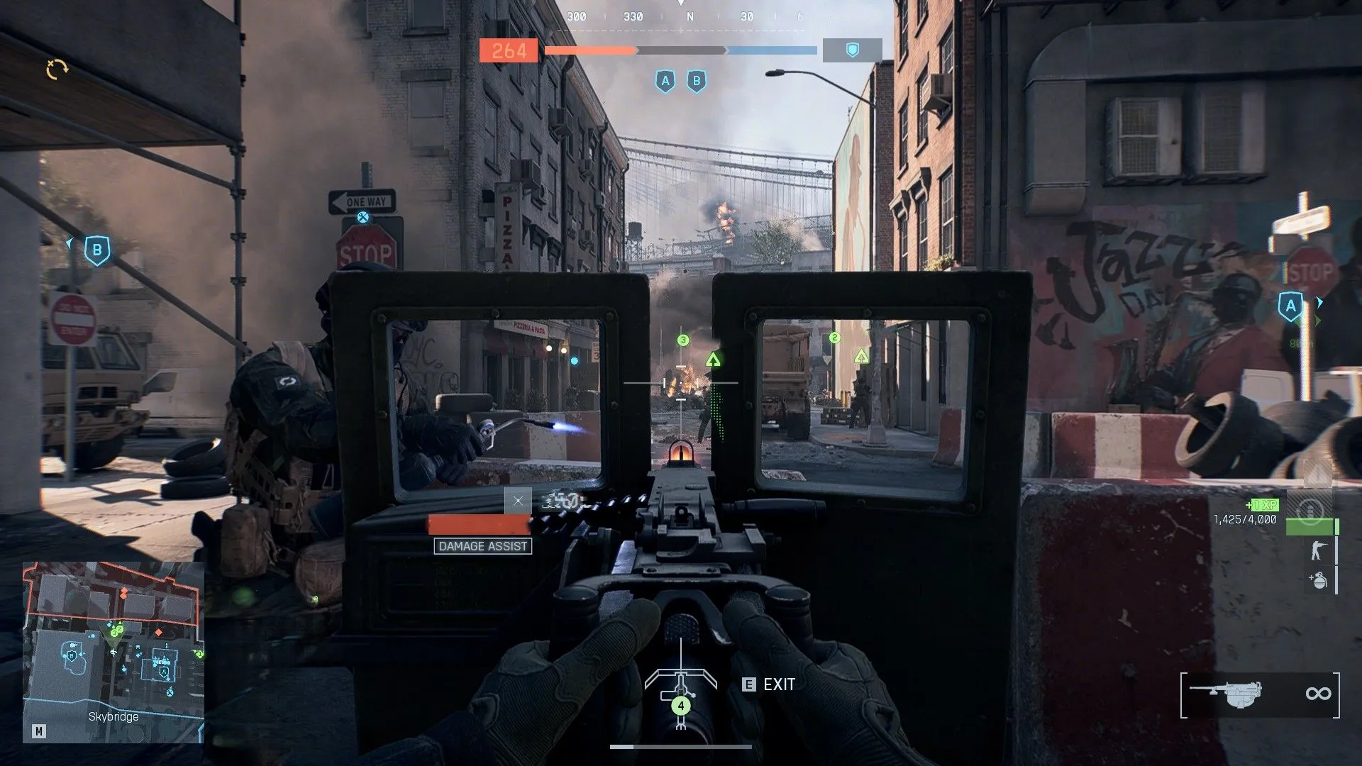 Squad phối hợp tấn công mục tiêu trong Battlefield 6